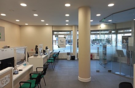 БОРИКА посреща клиентите си в обновения търговски офис на ул. "Позитано" 7