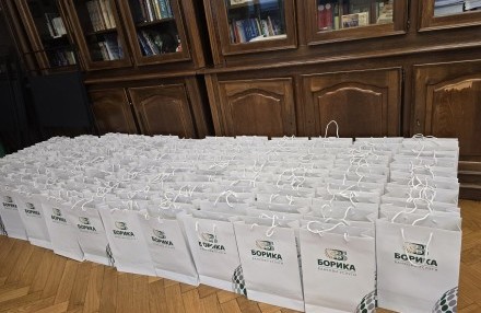 БОРИКА подкрепи българските неделни училища в Букурещ и Извоареле