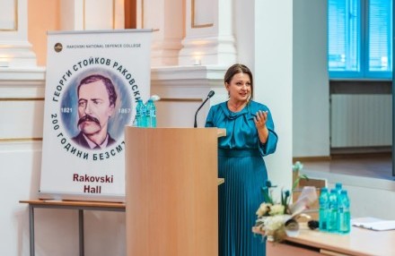 „Писана история“ среща младите хора в Бургас с почерка на българските герои